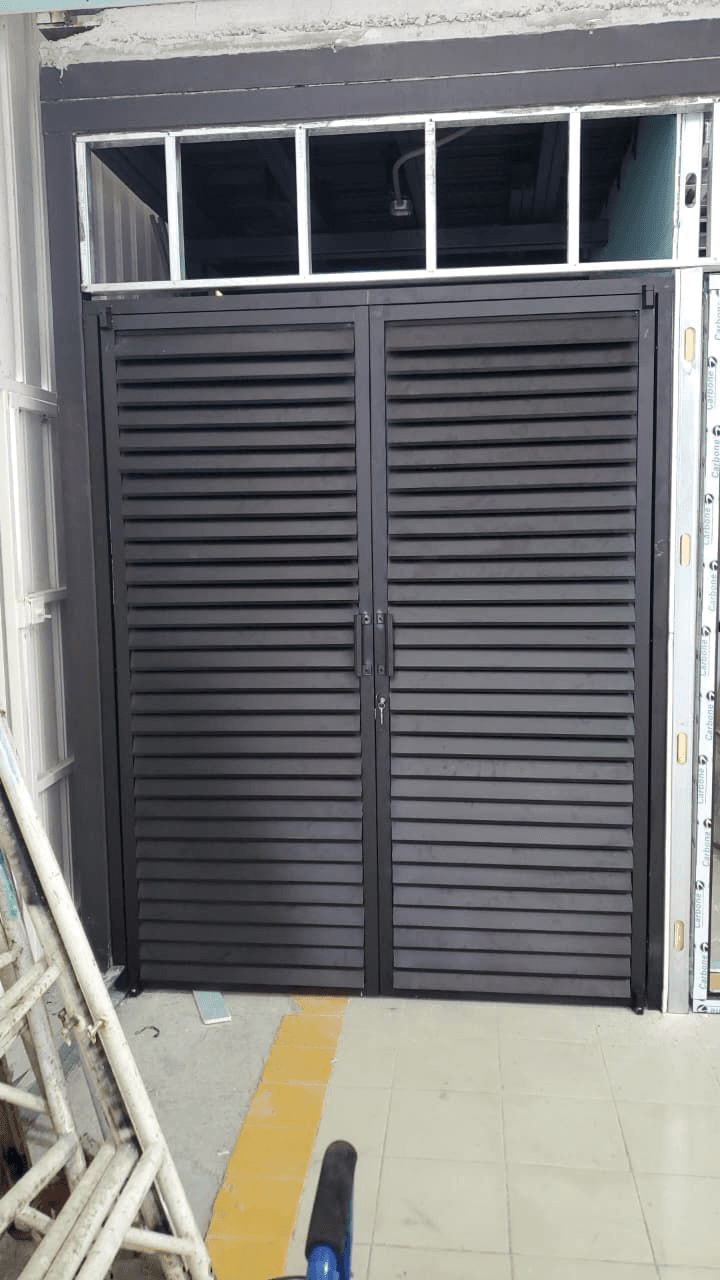 Puertas en Aluminio
